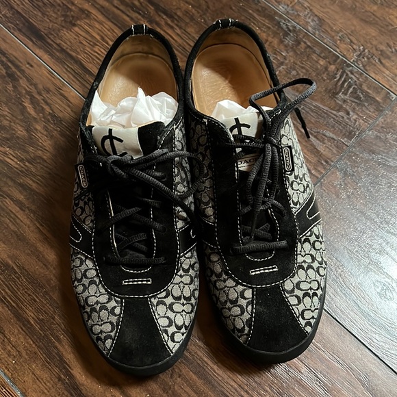 Coach Kelby Black Sneakers - Picture 2 of 14